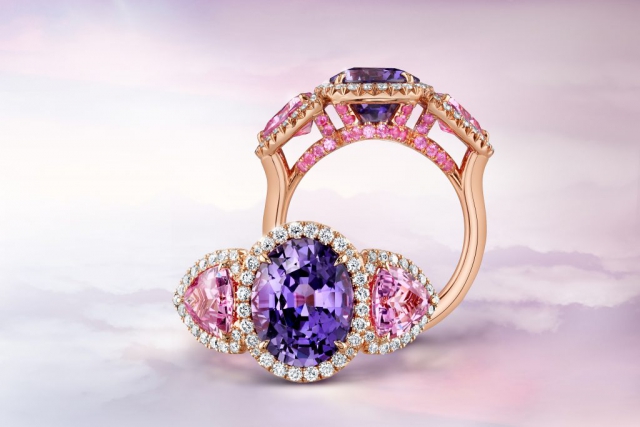fancy sapphire ring ad, fancy sapphire ring photograph, purple sapphire ring ad, purple sapphire ring photography, pink sapphire ring ad, ping sapphire ring photography, jewelry ad, creative jewelry ad